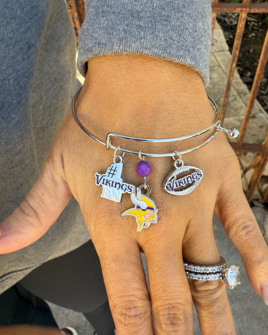 Minnesota Vikings Three Charm Logo Bracelet