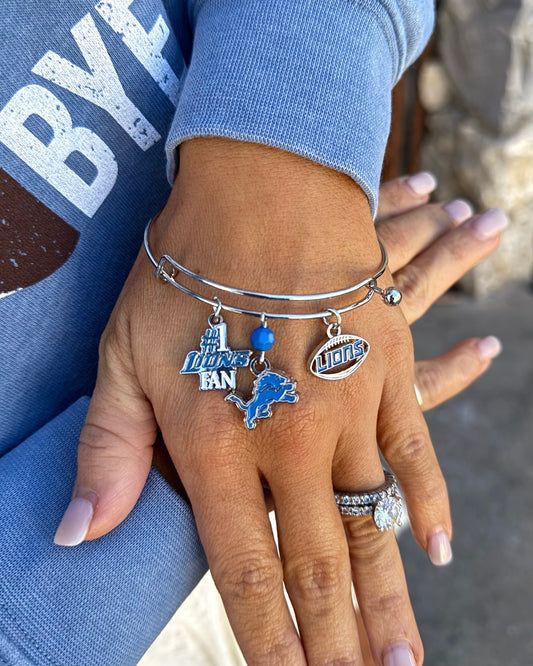 Detroit Lions Three Charm Logo Bracelet