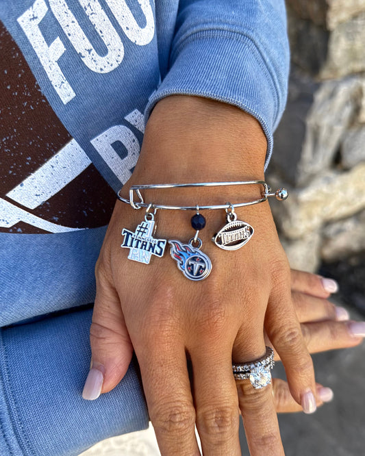 Tennessee Titans Three Charm Logo Bracelet