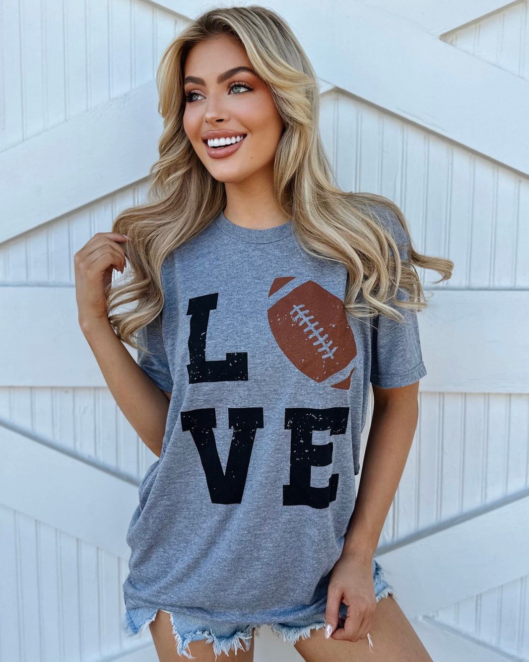 Football Apparel - Find Your Next Tailgate Outfit! 